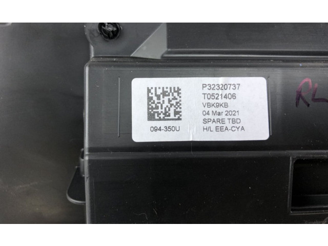 Přístrojová deska  Volvo XC40 2021 36010422, 32320737  