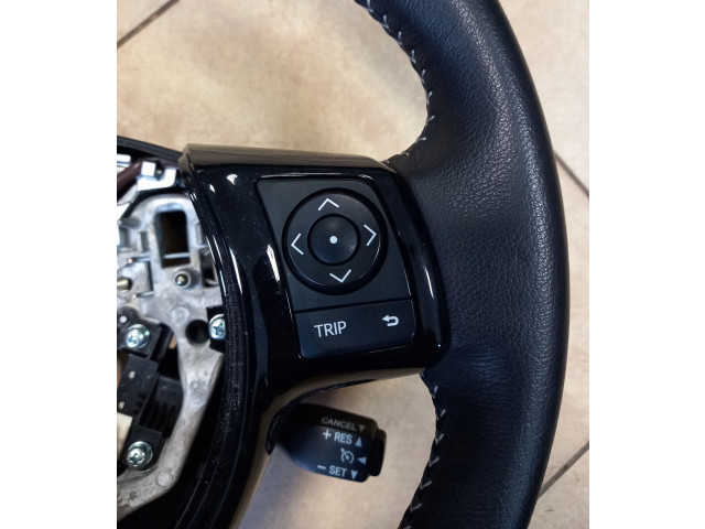 Volant Toyota Yaris 2018 45100OD49024  