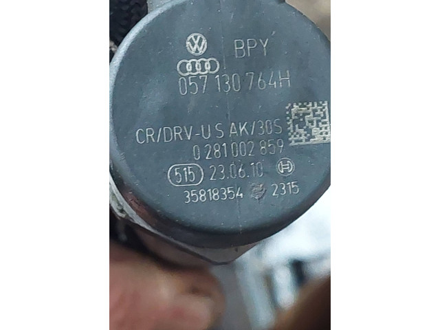 Vstřikovací lišta 057130764H, 0281002859   Audi A5 Sportback 8TA    Cgk 