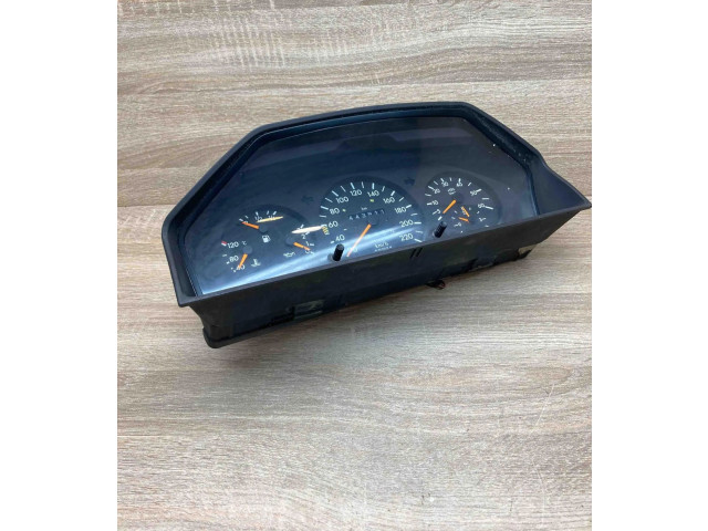 Přístrojová deska  Mercedes-Benz E W124 1993 1244407111, 110008652  