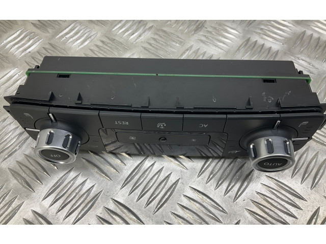 Блок управления климат-контролем 7P6907040N   Volkswagen Touareg II