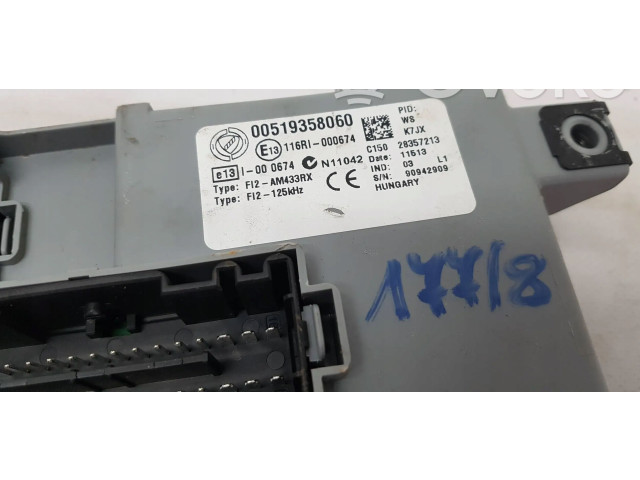 Блок предохранителей 00519358060, 10071   Fiat Grande Punto    