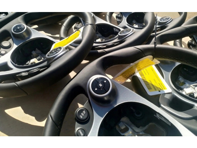 Volant Smart ForFour II W453 2024   
