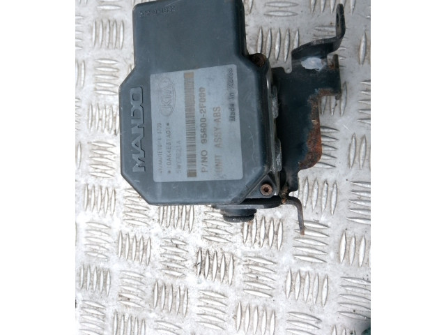 Jednotka ABS 956002F000, 10AK4E31A01   KIA Cerato 2005